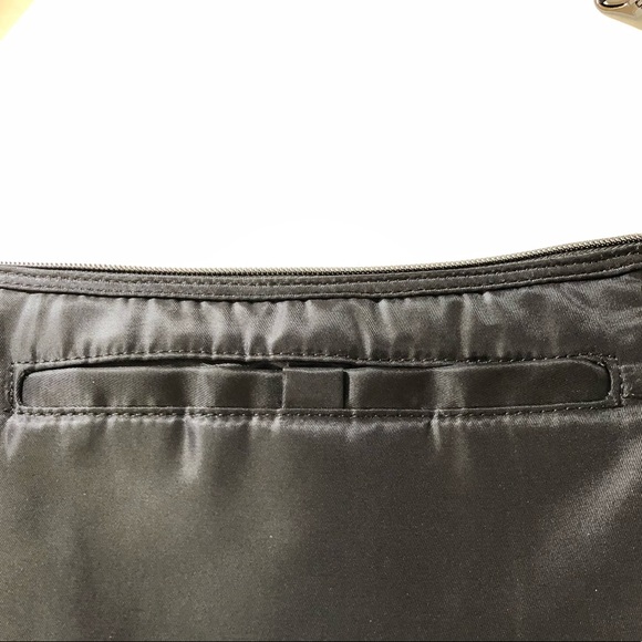 Lug Swivel Crossbody Bag Black - Picture 5 of 9